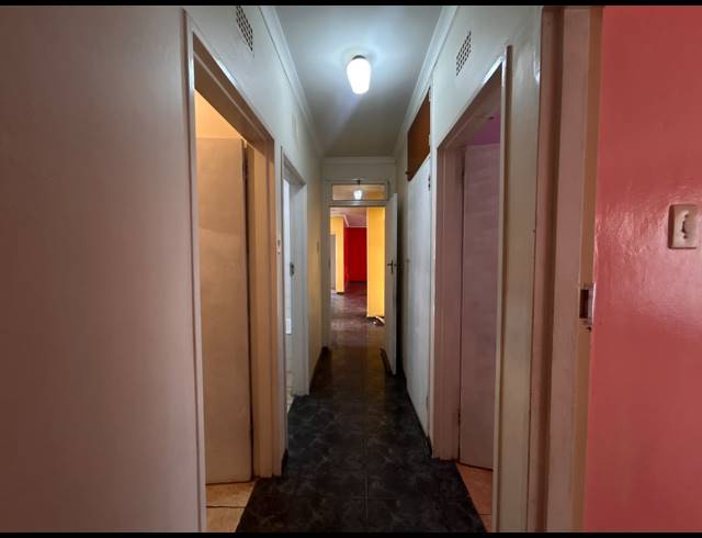 3 BEDROOM HOUSE FOR SALE IN VANDERBIJLPARK CE 4